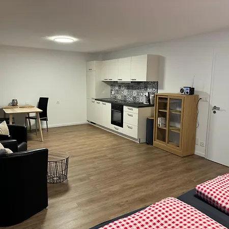 Carmena アパート ザース・グルント