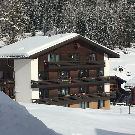 Апартаменты Carmena *