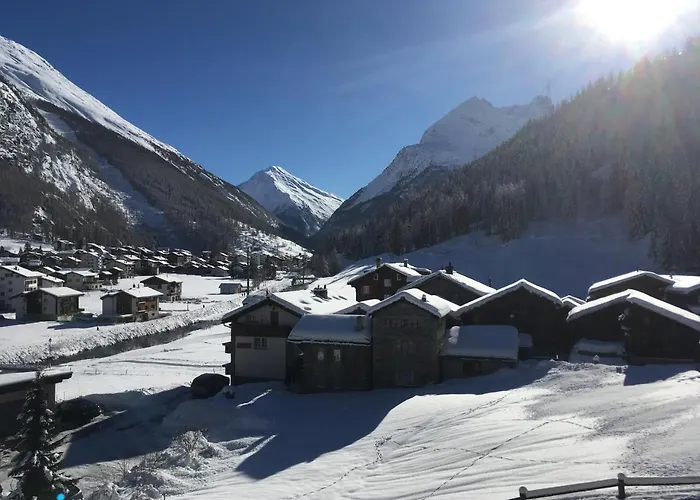 Carmena Апартаменты *