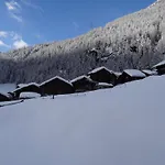 Carmena * Saas-Grund